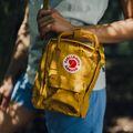 Fjällräven Kanken Sling 2.5 l okkersárga 3