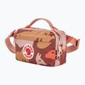 Övtáska Fjällräven Kanken Graphics Hip Pack chalk rose/hidden animals 2