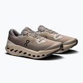 Férfi futócipő On Cloudsurfer Trail 2 Waterproof cinder/desert 10