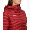 Női bélelt kabát Mammut Albula IN Hooded Jacket Women dark mammut red 9