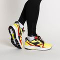 Férfi futócipő Diadora Mythos Blushield 8 Vortice sárga DD-101.179087-D0273 3