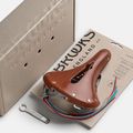 Kerékpár nyereg Brooks England B17 Carved Short honey 8