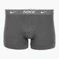 Férfi boxeralsó Nike Everyday Cotton Stretch Trunk 3 pár fekete/vasalt játék/hideg szürke magas fényű texturált wb 3