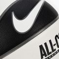 Nike Everyday All Court 8P leeresztett kosárlabda N1004369-097 3