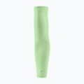 Karmelegítő Nike Lightweight Sleeves 2.0 vapor green/silver