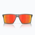 Oakley Futurity szaténszürke füst/prizm rubin polarizált napszemüveg 2