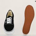 Cipő Vans UA Authentic Stackform black/true white 11