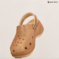 Crocs Classic Platform Glitter shitake női flip-flopok 16