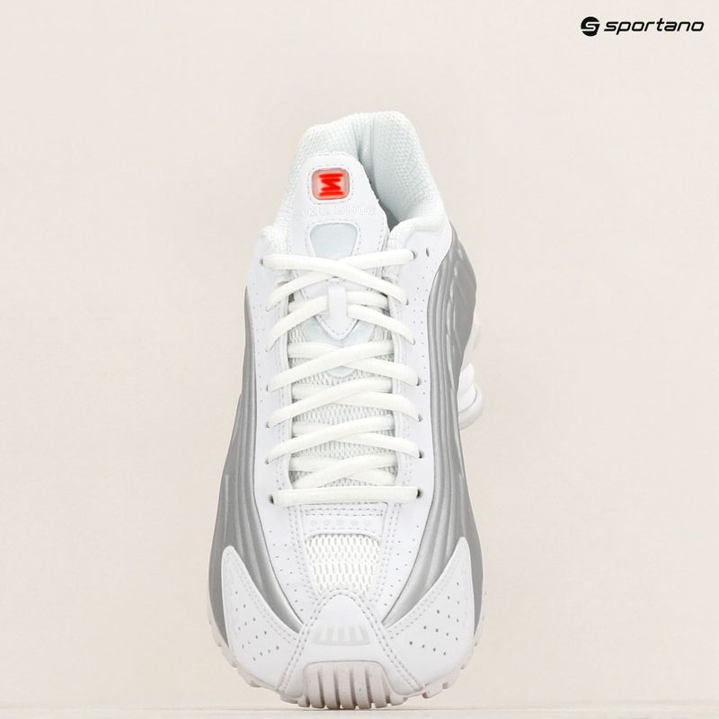 Nike Shox R4 női cipő fehér/metálezüst/max narancssárga 9