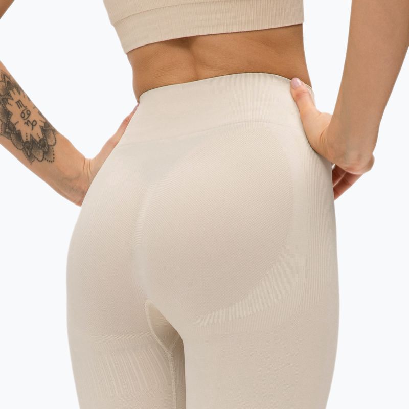 Női leggings Gym Glamour push up krém bézs 375 5