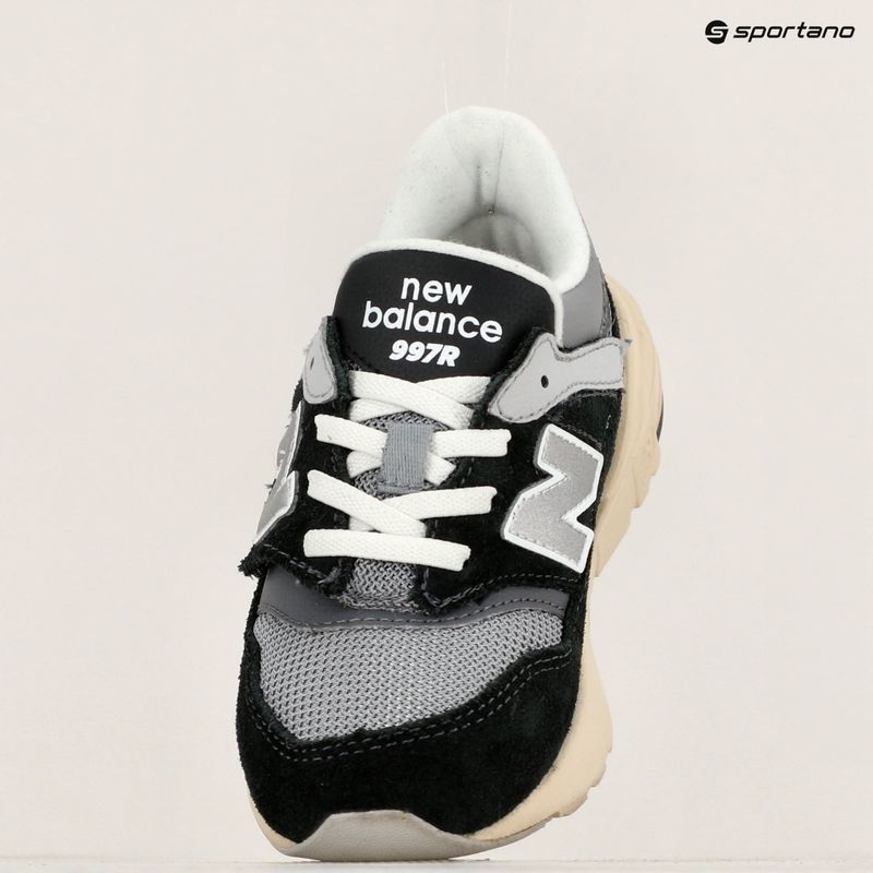 New Balance 997's Hook & Loop V1 gyermek cipő fekete 9