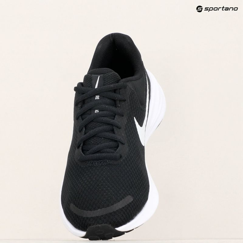 Női futócipő Nike Revolution 7 black/white 9