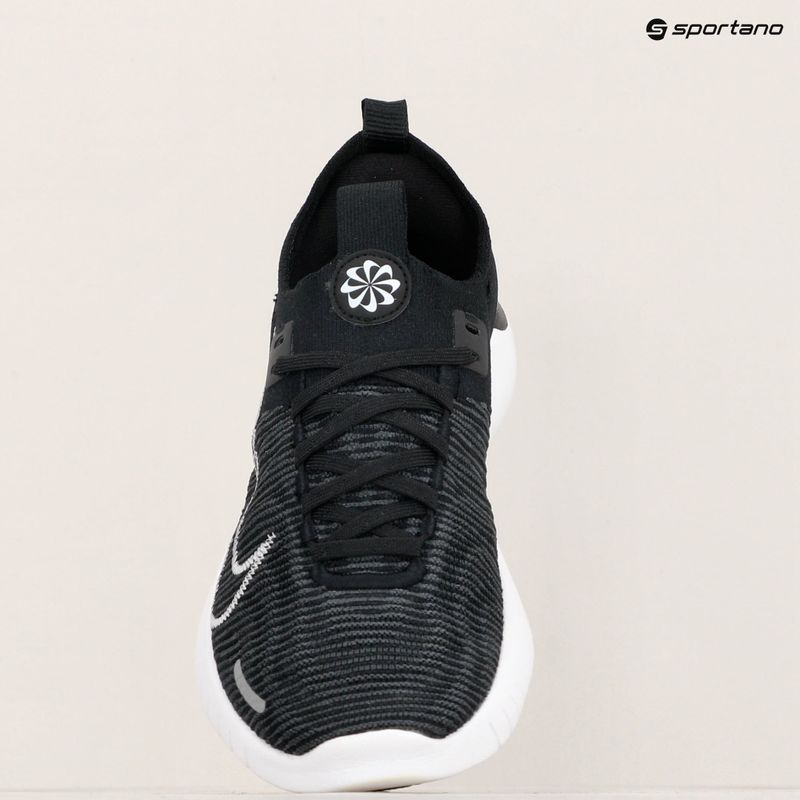 Női futócipő Nike Free RN NN fekete/antracit/fehér 9