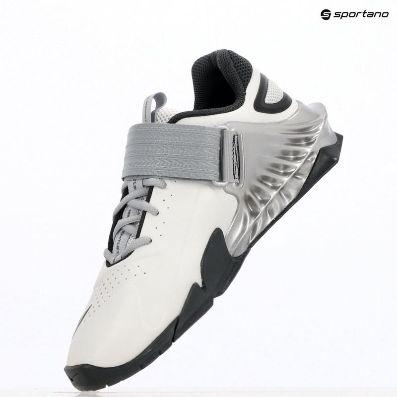 Súlyemelő cipő Nike Savaleos SE photon dust/metallic silver/anthracite 9