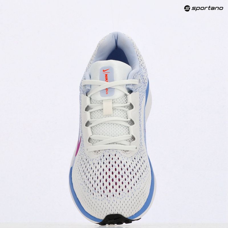 Női futócipő Nike Winflo 11 summit white/royal pulse/football grey/hyperviolet 9