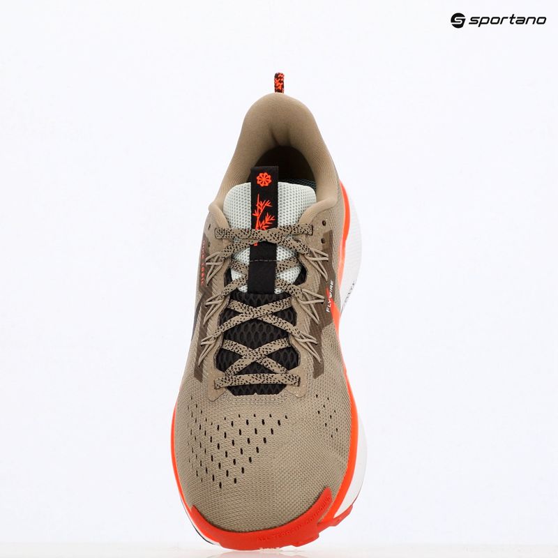 Nike Pegasus Trail 5 khaki/ hyper crimson/ vintage férfi futócipő 9
