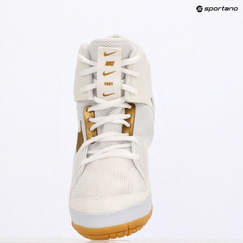 Birkózócipő Nike Fury white/metallic gold 9