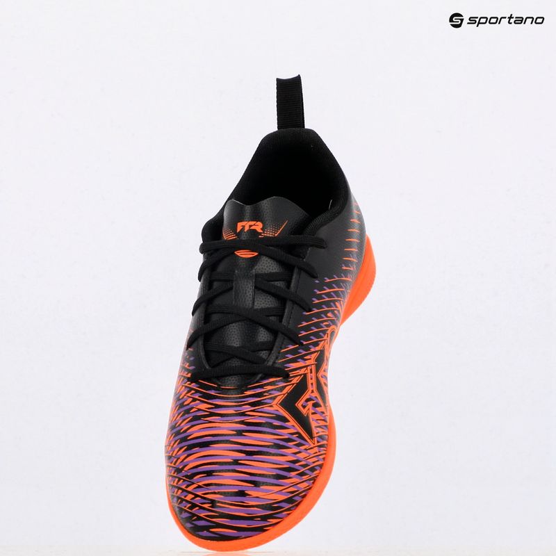PUMA Future 8 Play It gyermek futballcipő puma fekete/ puma fehér/ izzó piros 9