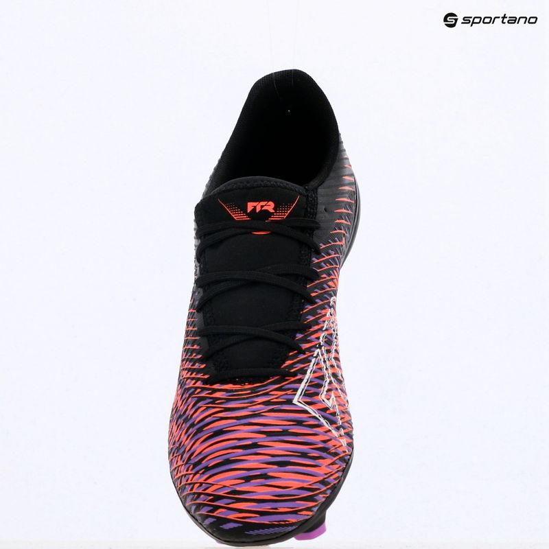 Férfi futballcipő PUMA Future 8 Play FG/AG puma fekete/ puma fehér/ izzó vörös 9