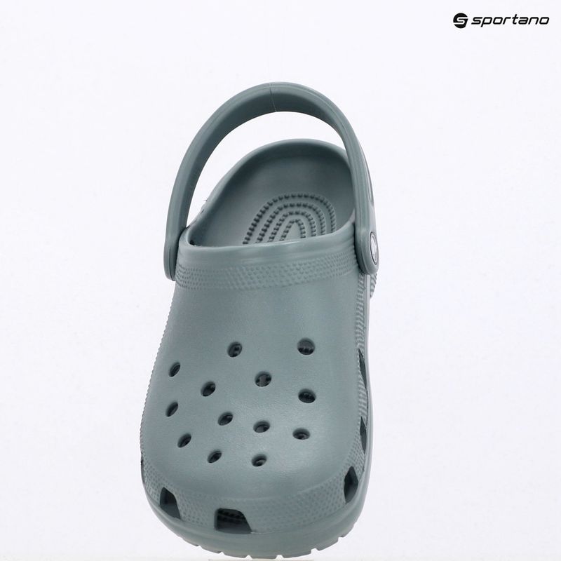 Crocs Classic tó flip-flopok 17