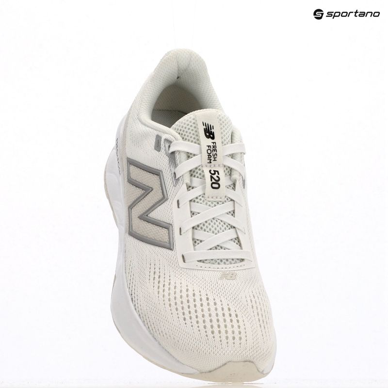 Női futócipők New Balance Fresh Foam 520's V9 fehér 9