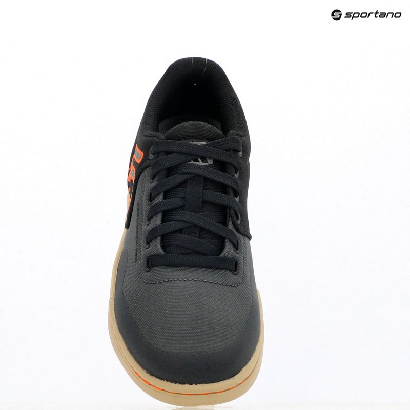 Női platform kerékpáros cipő adidas FIVE TEN Freerider Pro Canvas W szürke hat/szürke négy/impact narancs 20
