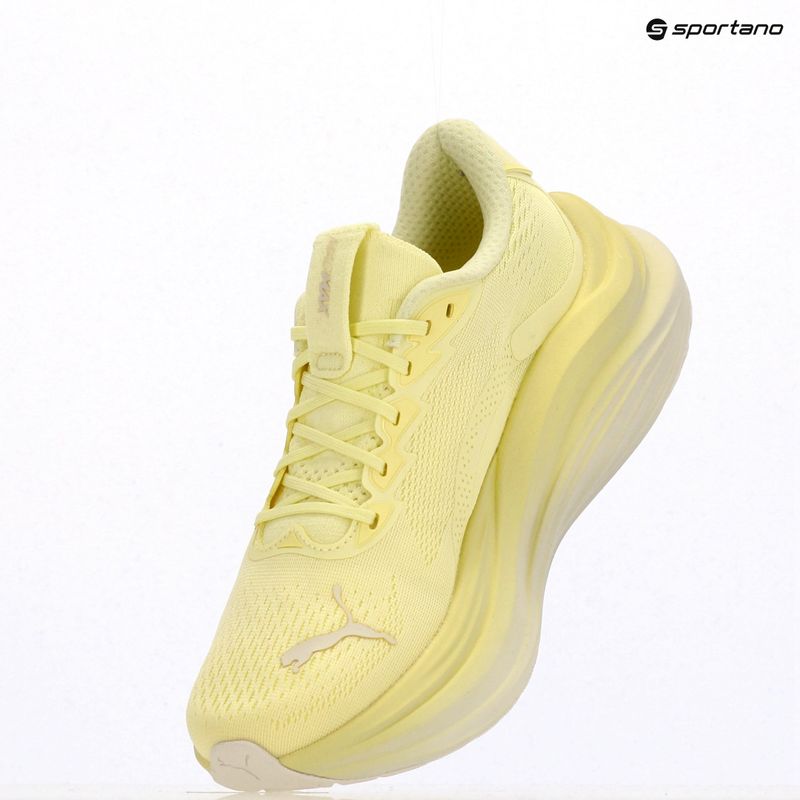 Női futócipő PUMA MagMax Nitro gold moon 9