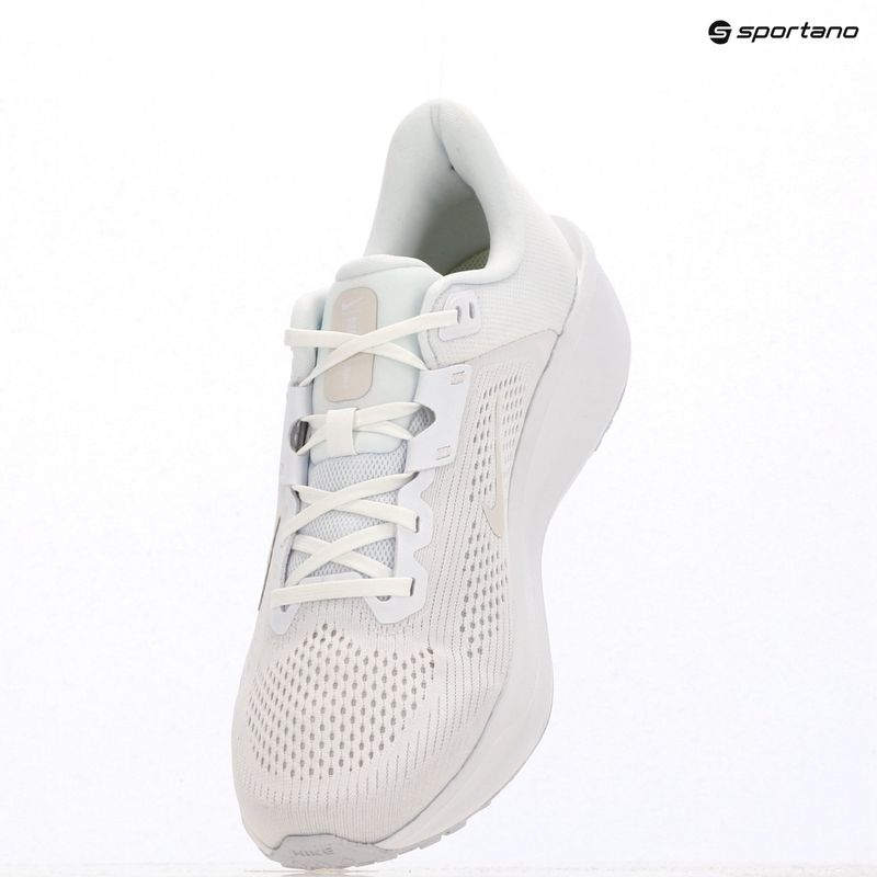 Nike Quest 6 férfi futócipő fehér / platina árnyalat / fehér 11