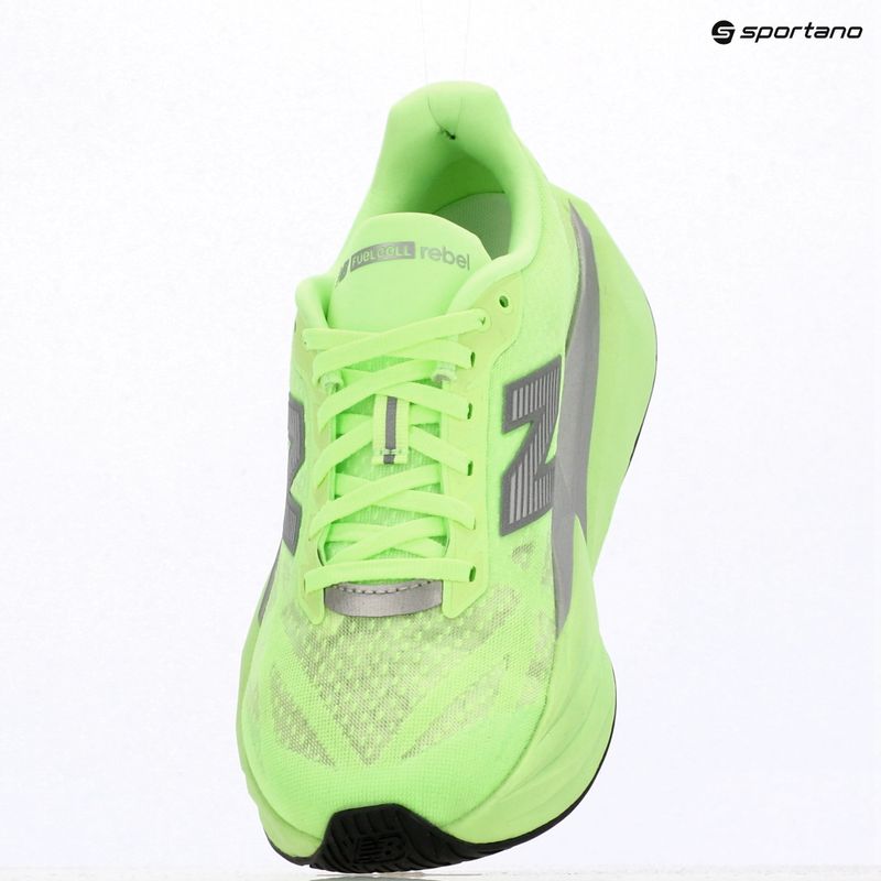 Férfi futócipő New Balance FuelCell Rebel V5 19