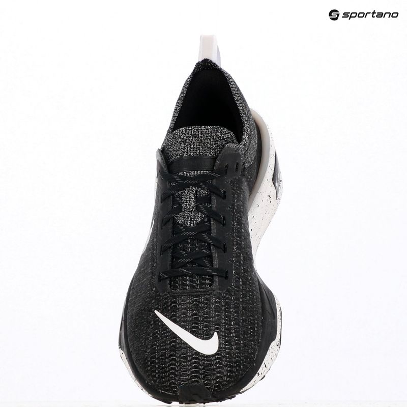 Férfi futócipő Nike Invincible 3 black/white 9