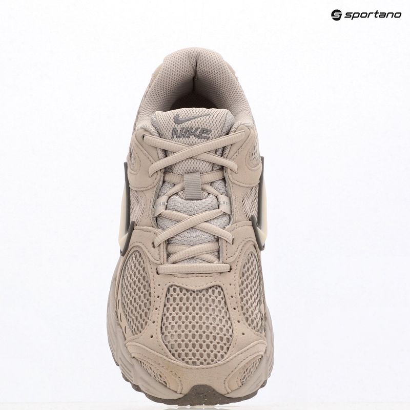Női cipők Nike V5 RNR moon particle/light orewood brown 9