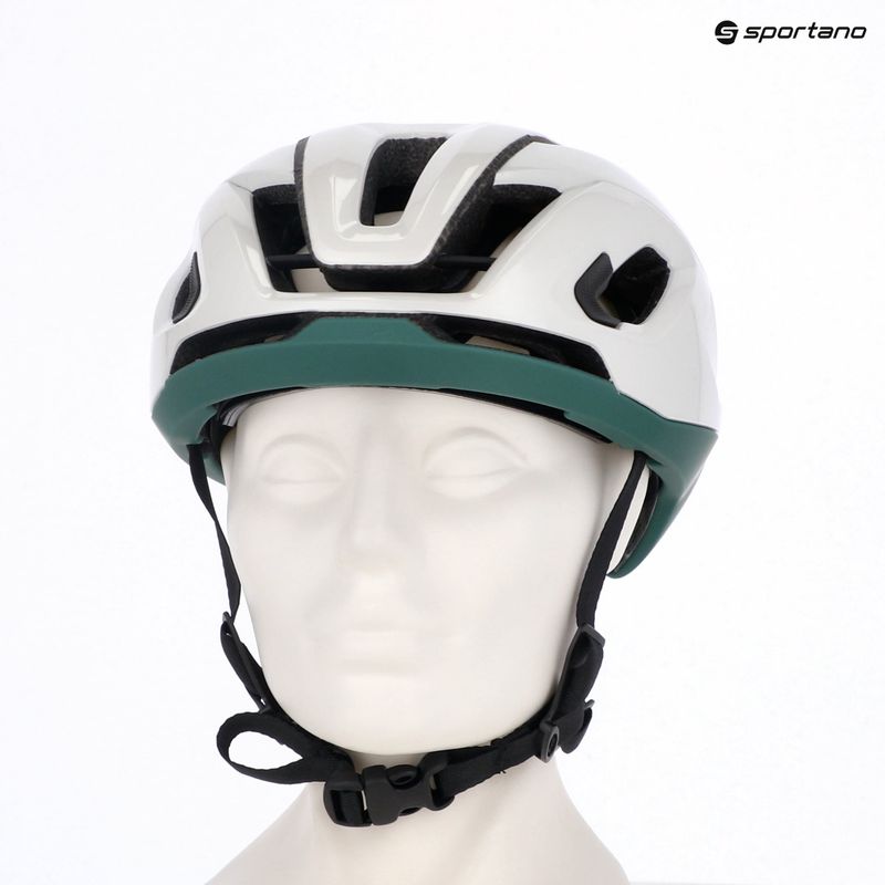 Oakley Aro5 Race EU matt csendes-óceáni fehér gyöngyház kerékpáros sisak 6