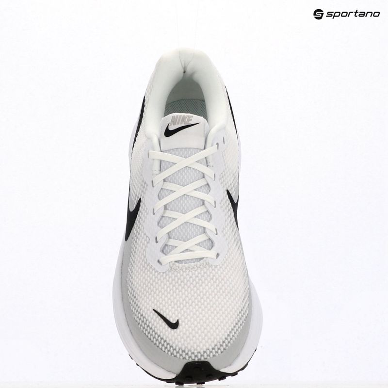 Férfi futócipő Nike Revolution 8 white/pure platinum/black 11