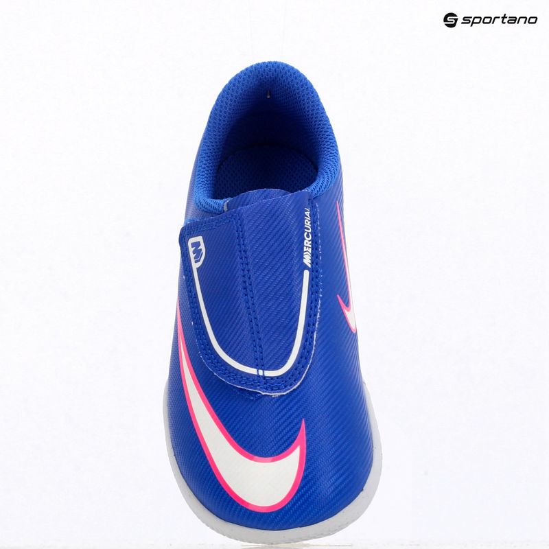 Gyerek futballcipő Nike Jr 18
