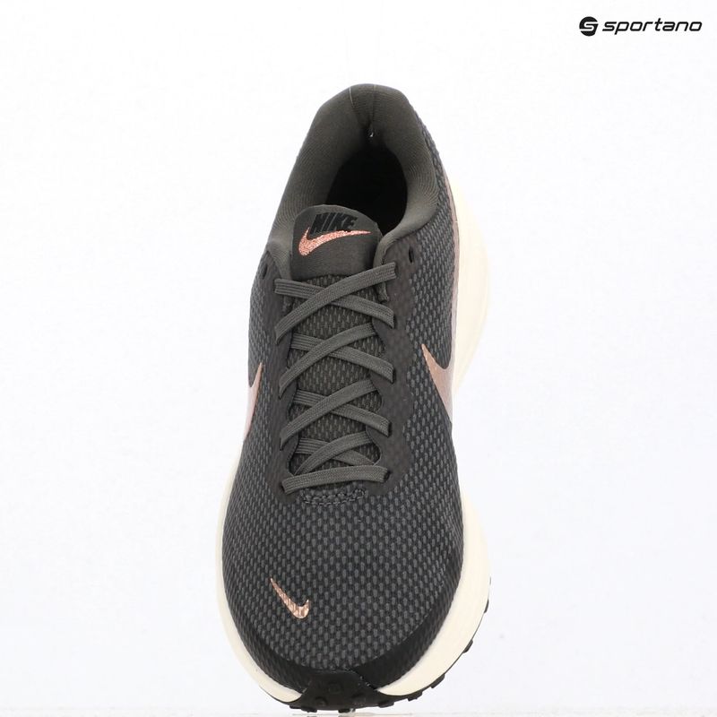 Női futócipők Nike Revolution 8 medium ash/black-sail/metallic red bronze 11