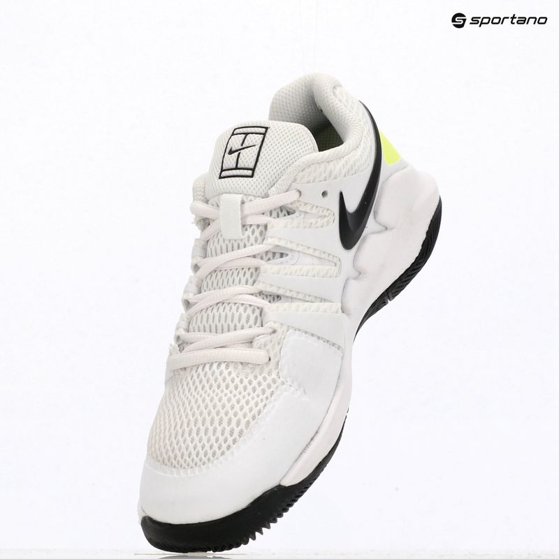 Gyerek teniszcipő Nike Court Vapor X Jr white/volt/black 10