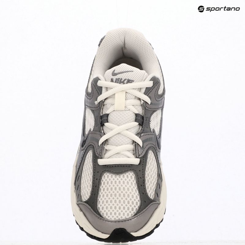 Gyerek cipők Nike V5 RNR phantom/pencil point/black 11