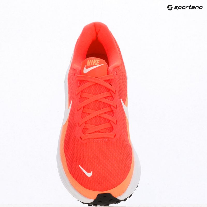 Női futócipő Nike Revolution 8 hot lava/orange pulse/black/white 11