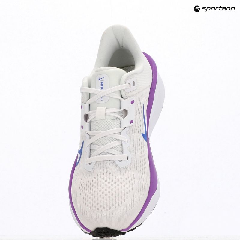 Női futócipő Nike Quest 6 white/black/bright violet/sapphire 10