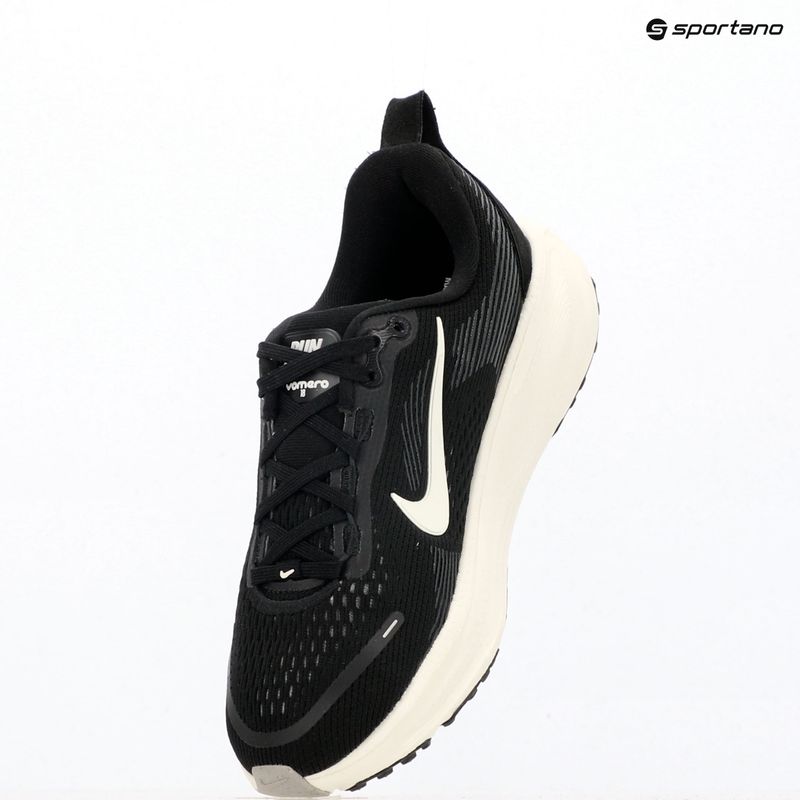Gyerek futócipő Nike Vomero 18 black/coconut milk/iron ore/summit white 14