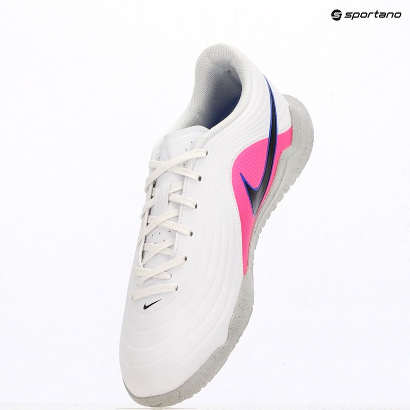 Férfi focicipők Nike Tiempo Maestro Club IC white/racer blue/pink blast/black 18