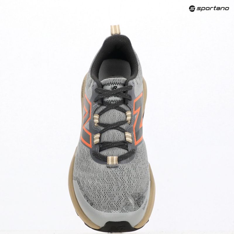 Férfi futócipő New Balance Fresh Foam Garoe V2 slate grey/tangerine heat/castlerock 9