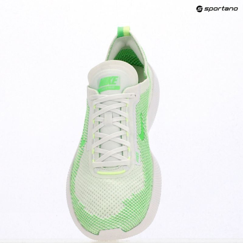 Férfi edzőcipő Nike Free 2025 white/barely volt/green strike 11