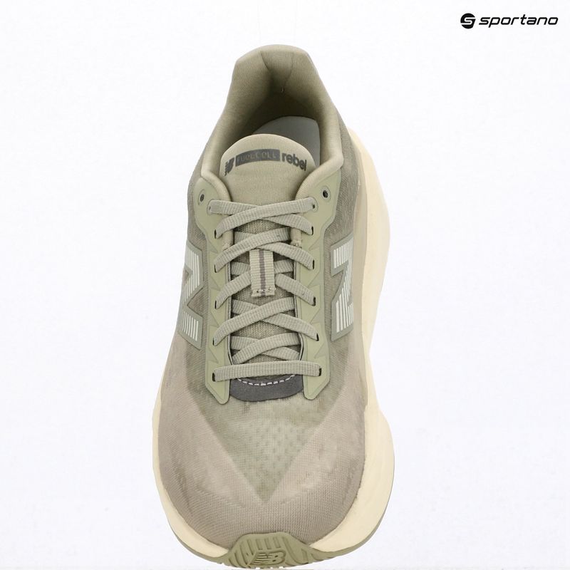 Férfi futócipő  New Balance FuelCell Rebel V5 olivine/shipyard 11