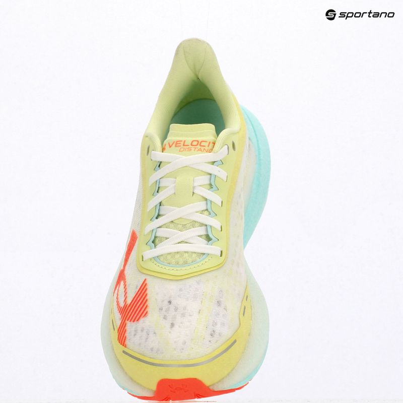 Férfi futócipő Under Armour Velociti Distance white/stone/white 9