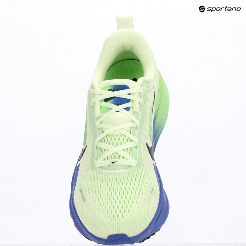 Férfi futócipő Nike Vomero 18 white/volt tint/sapphire/black spruce 6