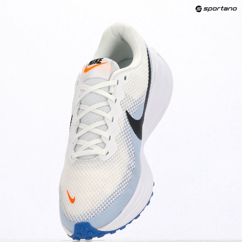 Férfi futócipő Nike Revolution 8 white/hydrogen blue/off noir 6