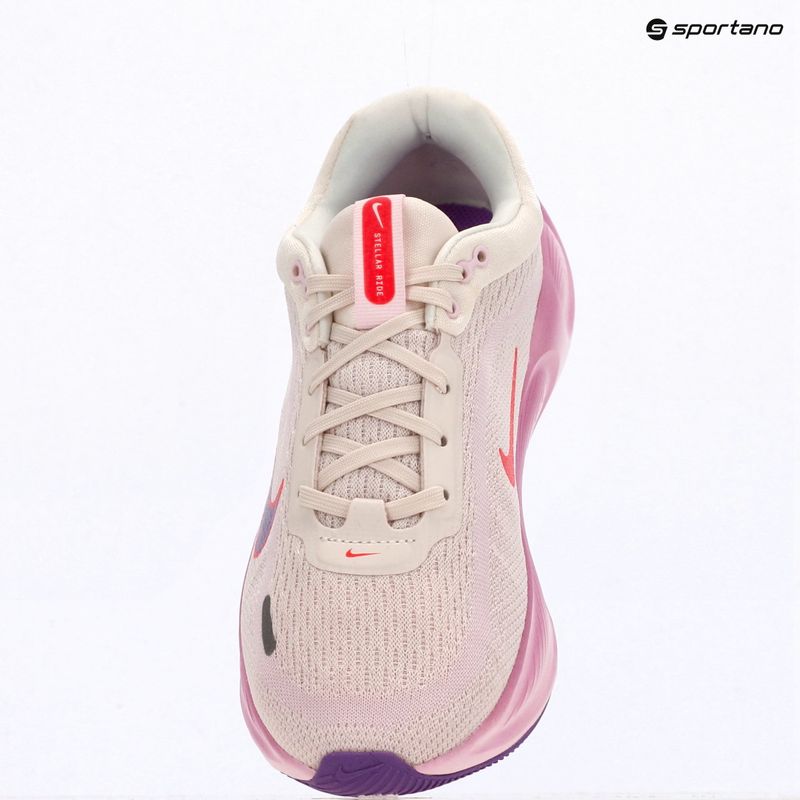Nike Stellar Ride futócipő chalk/pink foam/bright violet 6