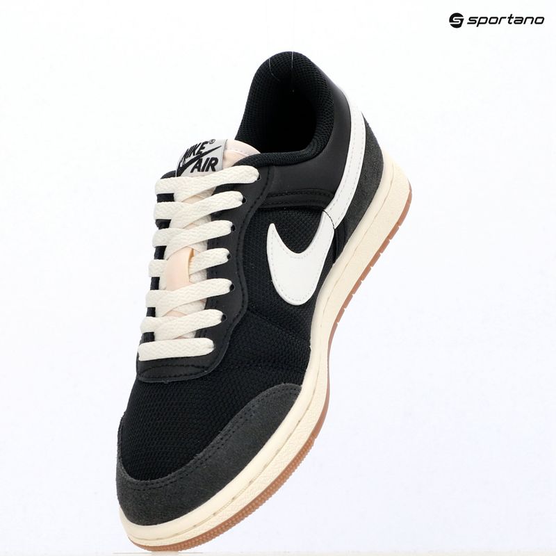 Női cipő Air Jordan Skyline Low black/sail/gum med brown/summit white 6