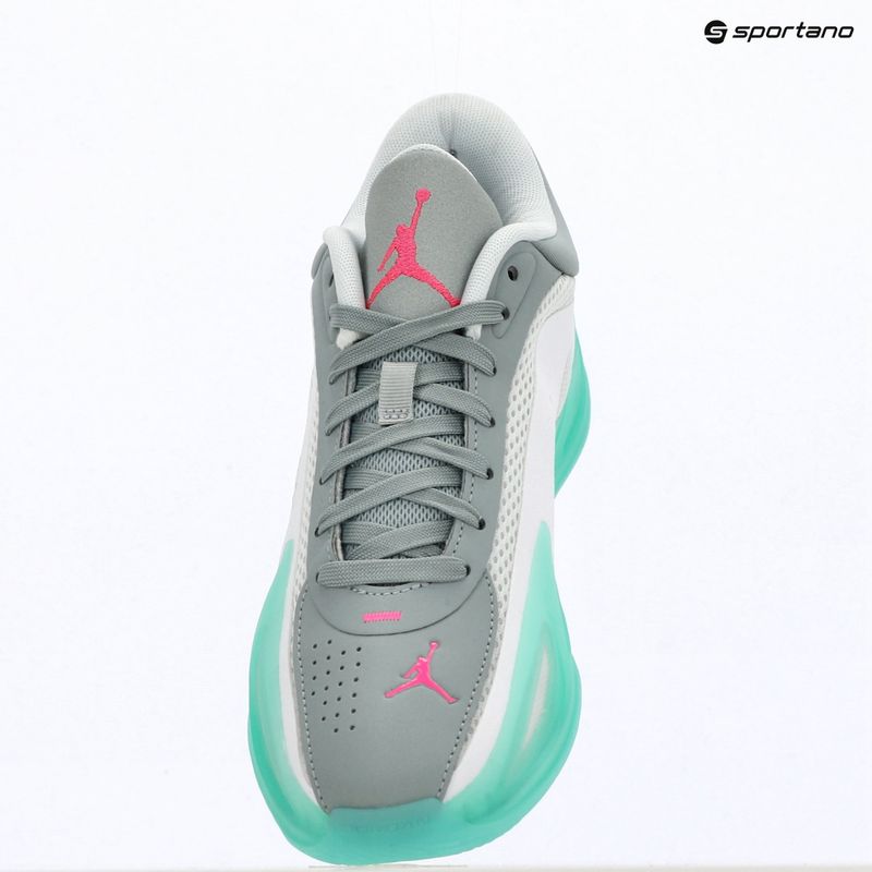 Női kosárlabda cipők Jordan Heir Series 2 white/metallic silver/light pumice 13